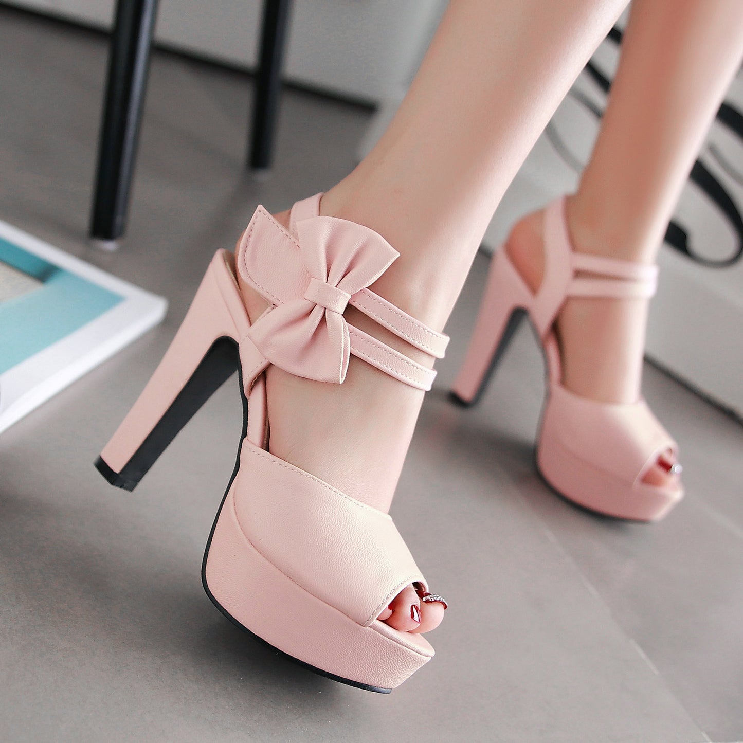 Fish-mouth Bow-knot Sandals - Women's Peep-toe Summer Shoes