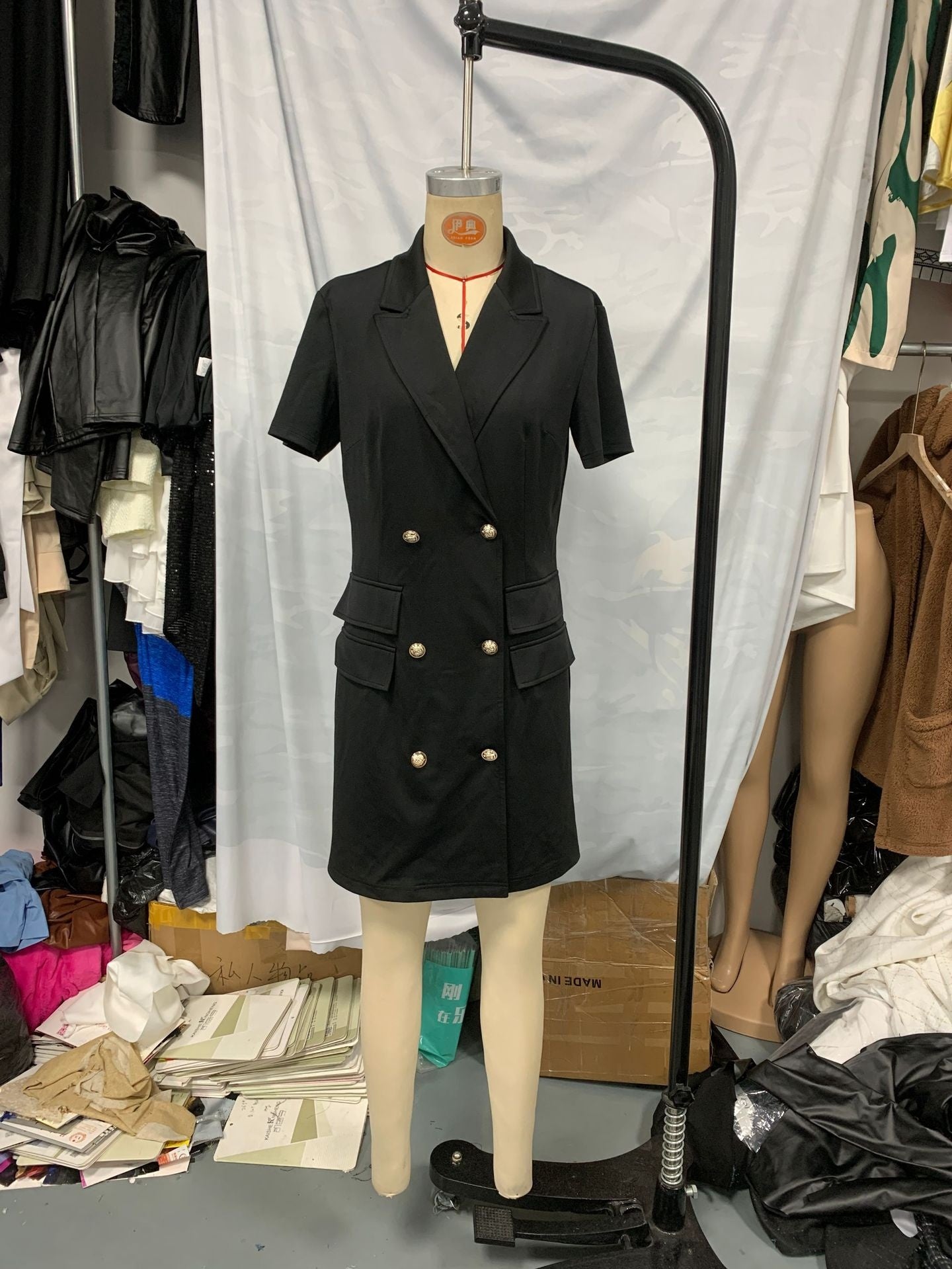 Short-sleeve Blazer-style Casual Dress