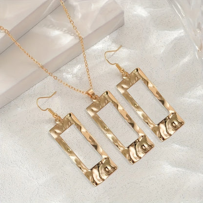 Gold Geometric Jewelry Set | Hammered Necklace & Earrings